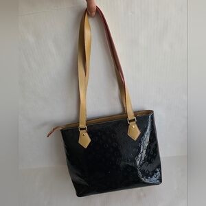 INVECE Blue Dark Patent Tote with Tan Handles - Women Bags.used,paint Defect.